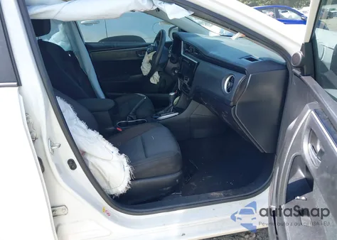 2018 Toyota Corolla Le из США, поврежденный, VIN 5YFBURHE7JP751749